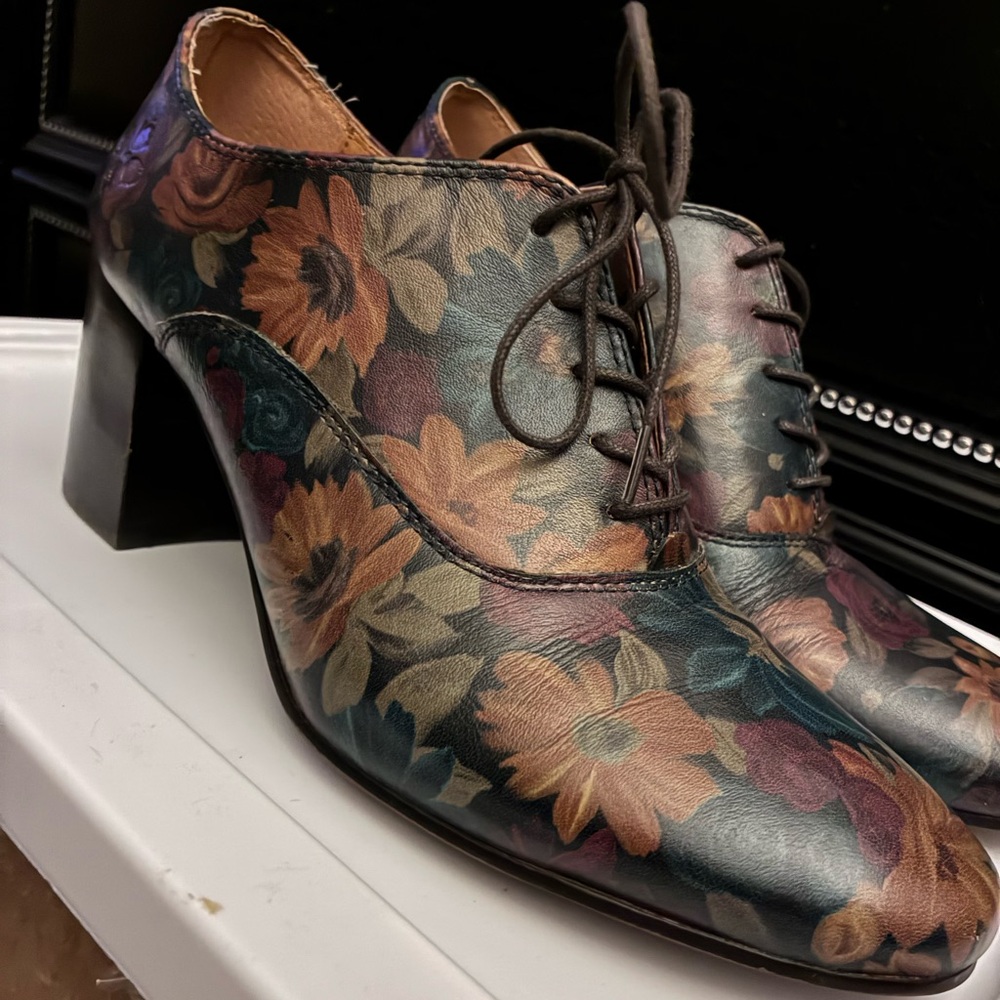 Floral Lace-Up Women's Booties